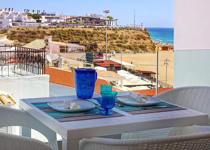 Casa Indigo- Perfect Location & Sea View By Dreamvillasalbufeira