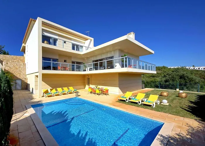 Villa Aqua