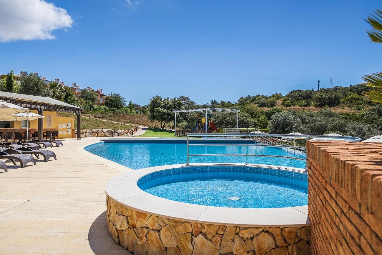 Vale Da Ribeira Residences Resort 4*