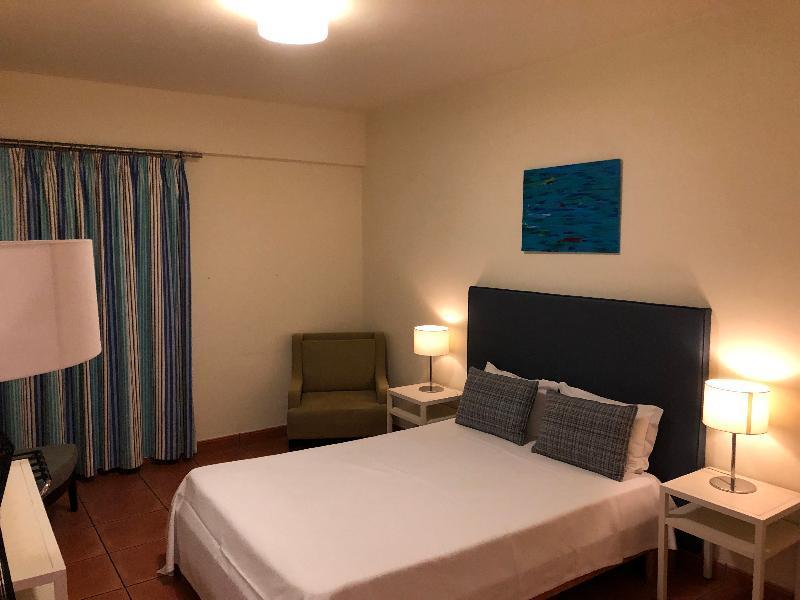 Apartamentos Vila Praia Hotel Olhos de Agua (Albufeira)