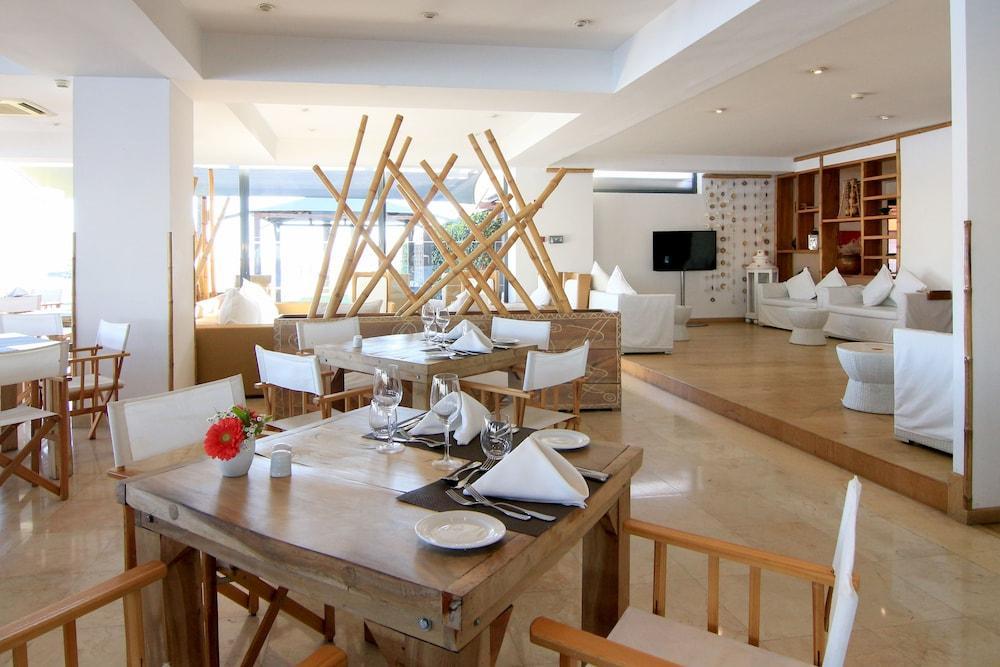 Nh Marina Hotel 4*