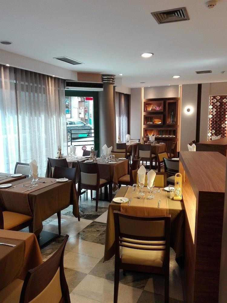 Hotel Windsor 4*