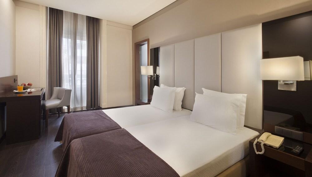 Turim Restauradores Lisbon