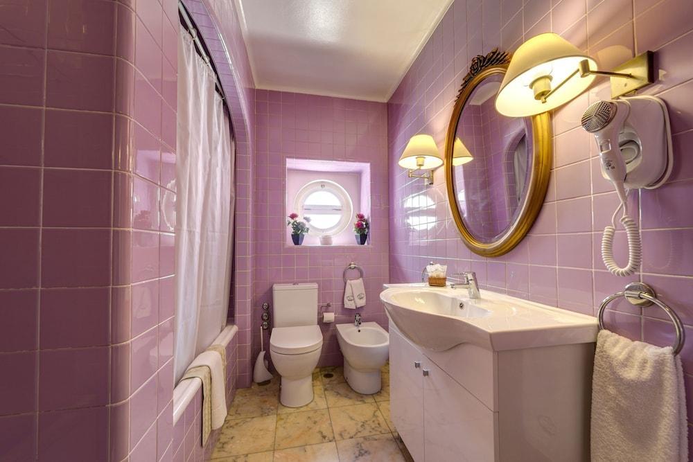 Pergola Boutique (adults Only) Bed & Breakfast 4*