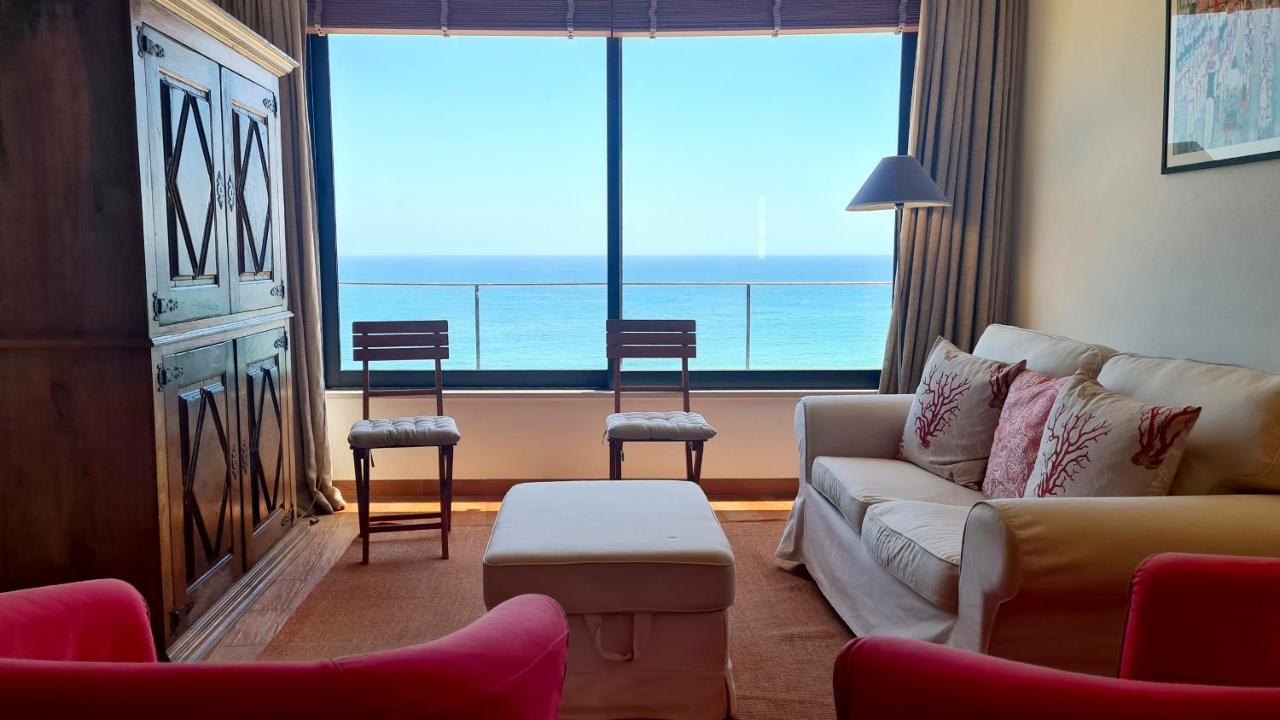 Cliffs House * Albufeira