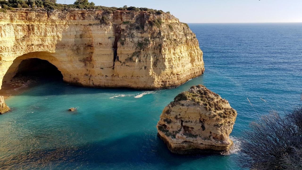 Cliffs House Holiday home *