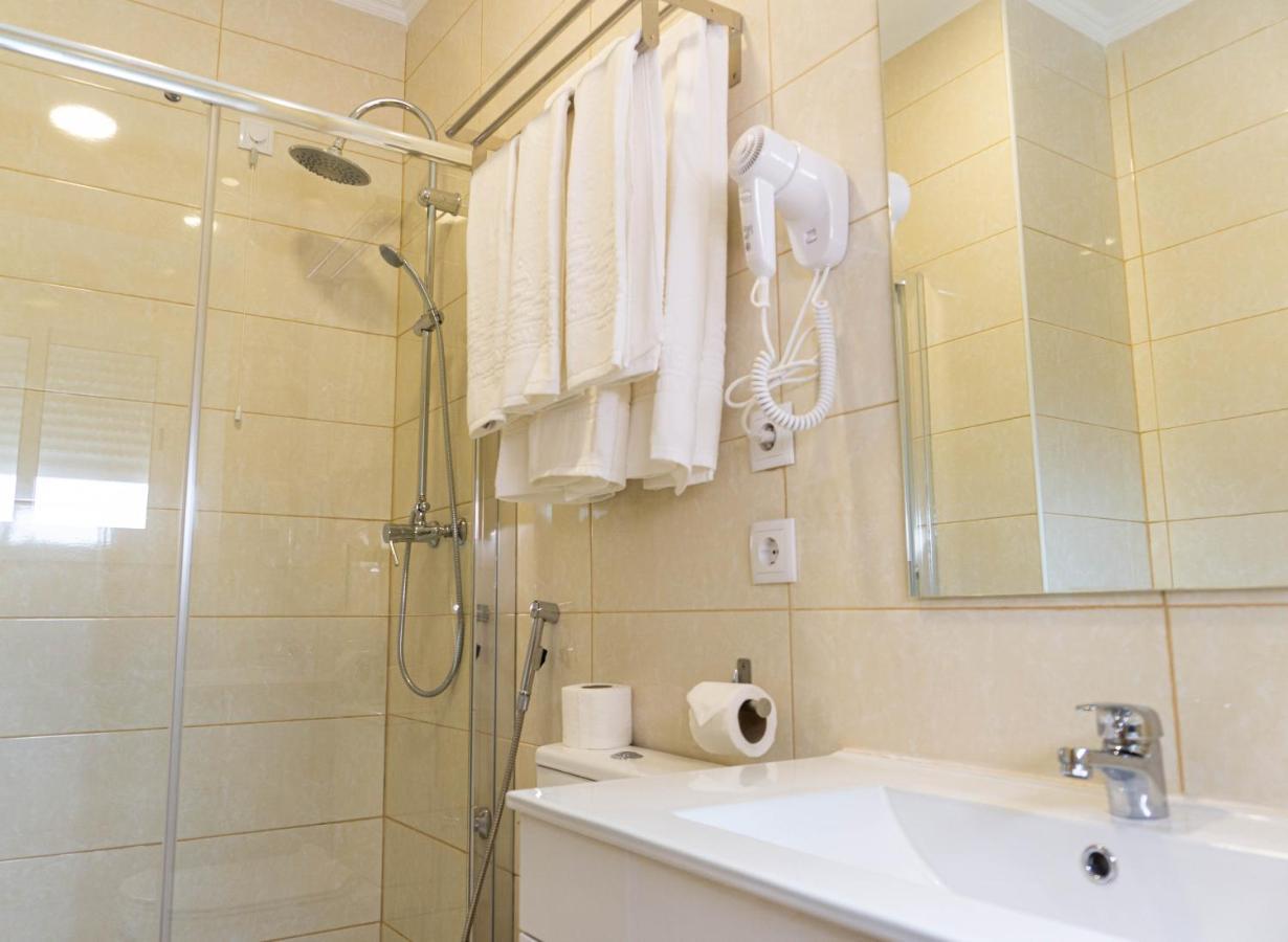 Guest house Residencial Do Areeiro 2*