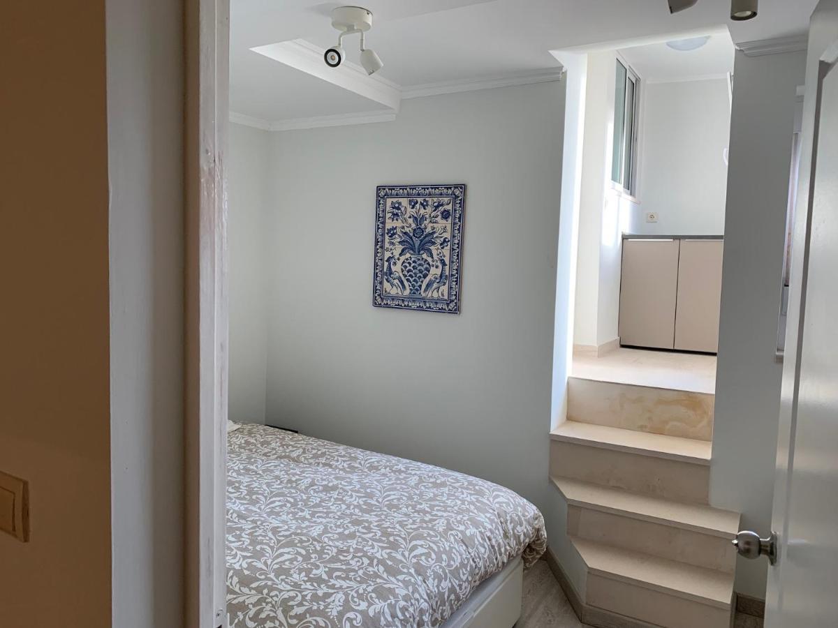 Appartement3 Avec Terrasse Et Vue Pres D'amoreiras Lisbon