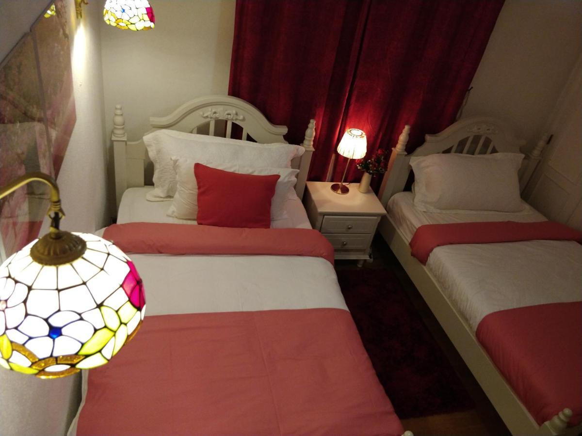 Casa Birre Guesthouse Cascais