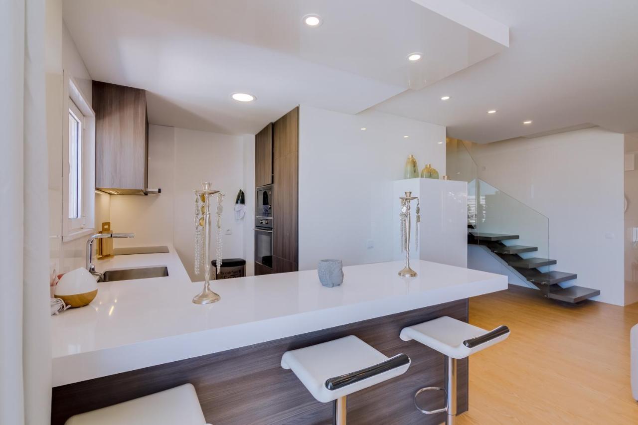 Gold - Luxurious - Sea View Appartement
