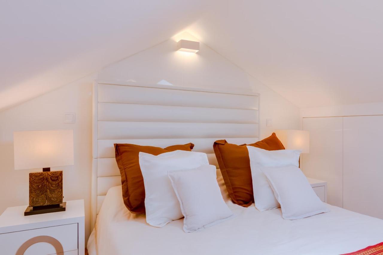 Gold - Luxurious - Sea View Appartement *