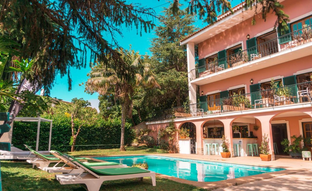 Albergue Way & Surf Camp