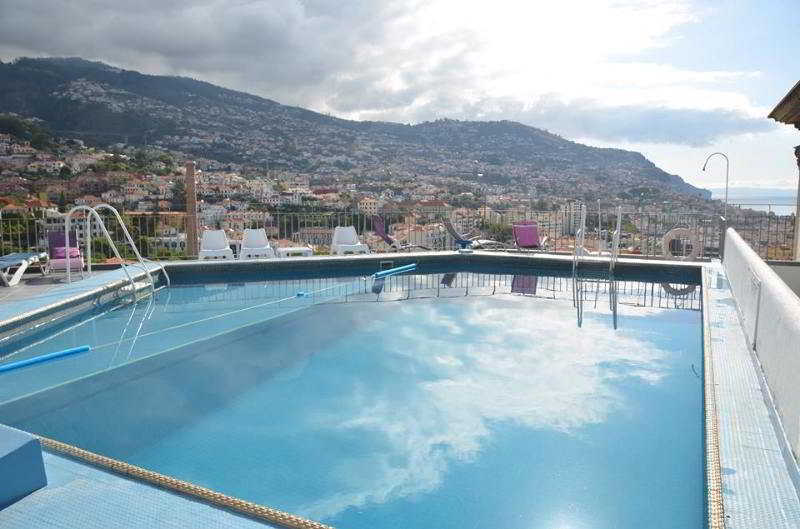 Monte Carlo Hotel 3*