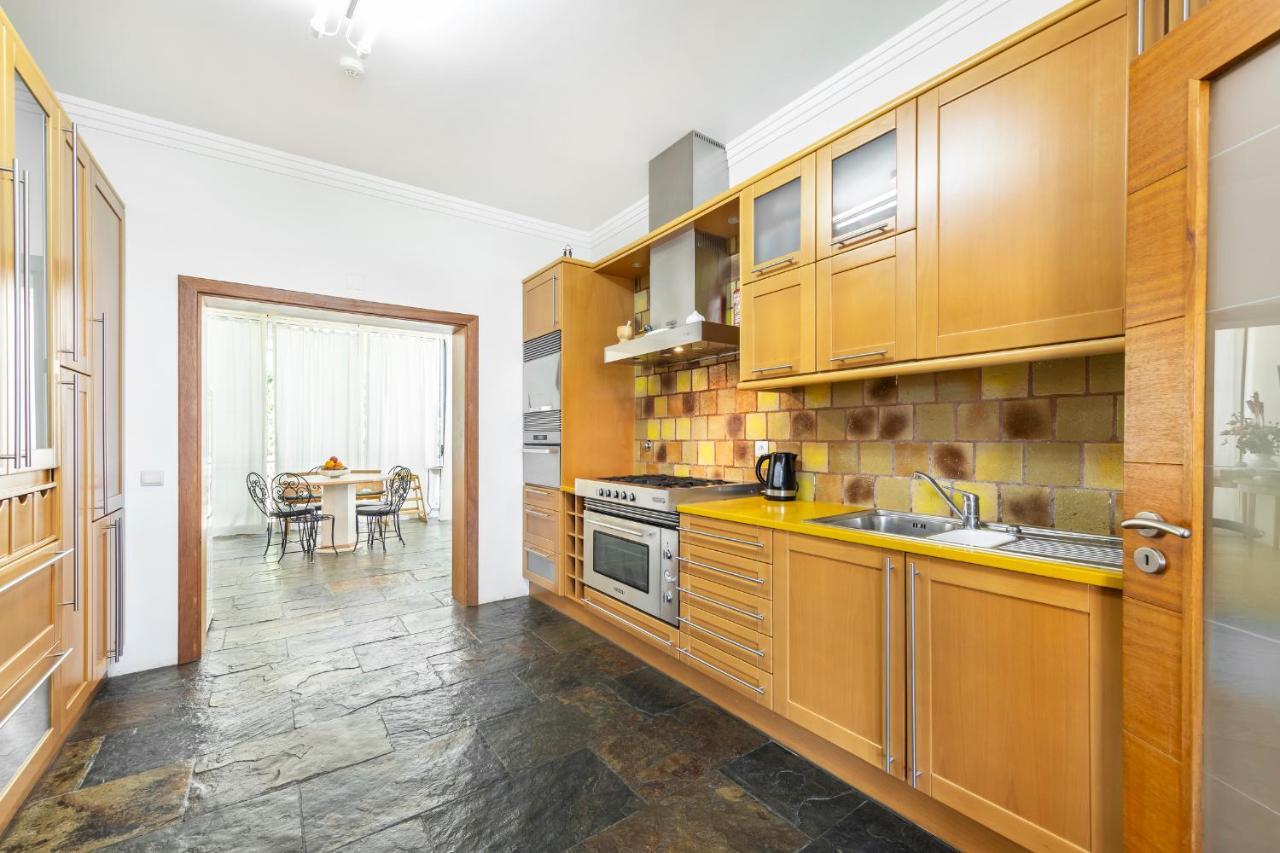 Villa Santa Eulália *