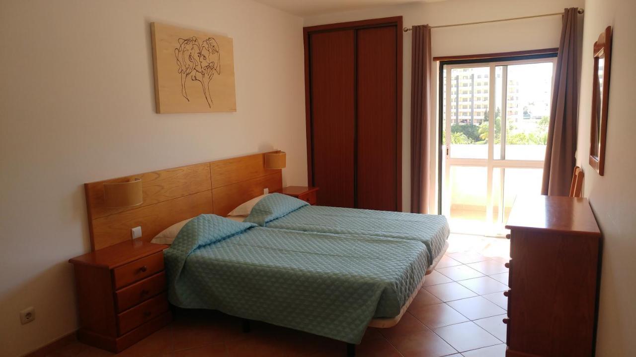 Castelos Da Rocha Aparthotel