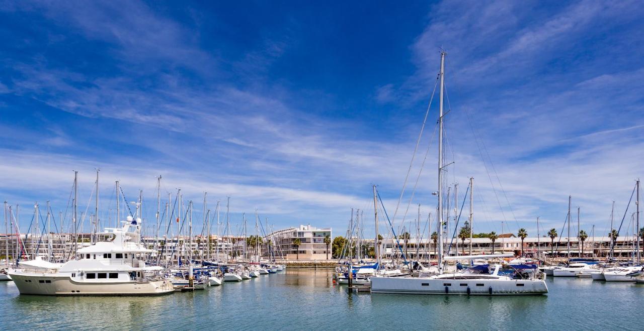 Marina-m
