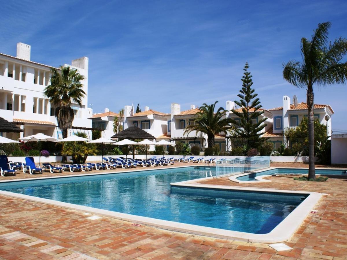 Agua Branca Aparthotel 3*
