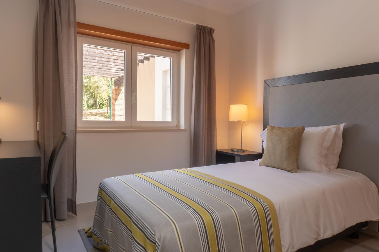 Resort Vale Da Ribeira Residences Saragocal