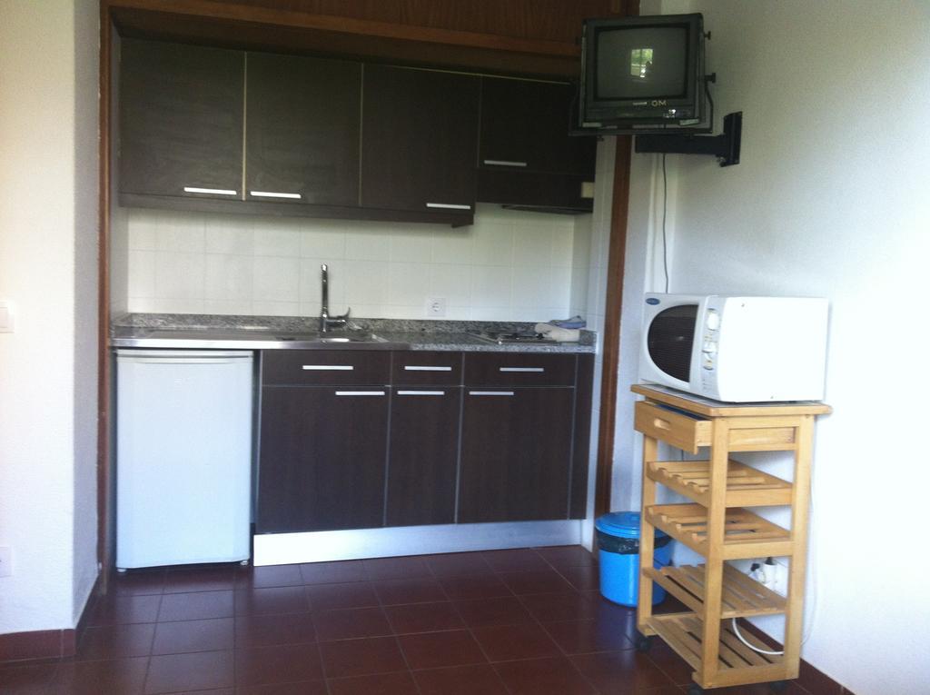 Apartment Olhos Do Mar *
