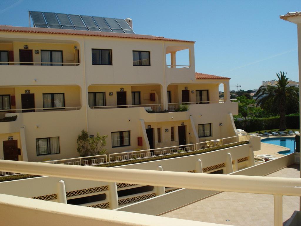 Apartment Olhos Do Mar