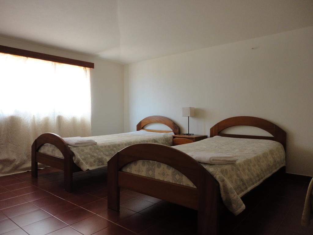 Apartment Olhos Do Mar *