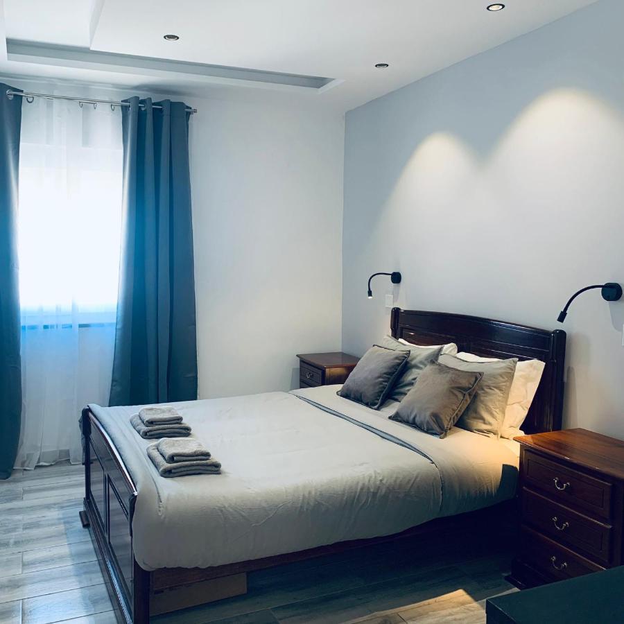 Apartment 3 Bedroom W/ Amazing View