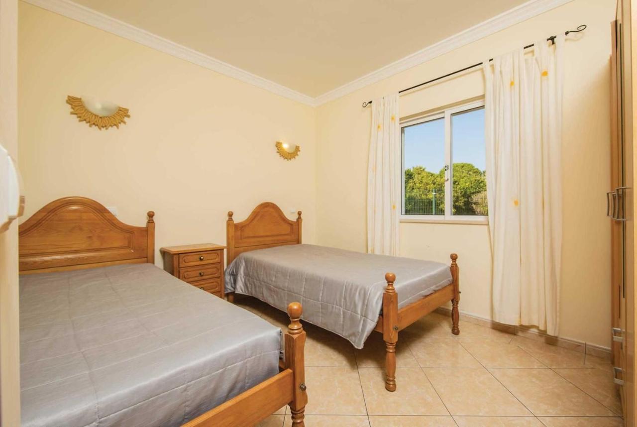 Lara Lima Villa Albufeira