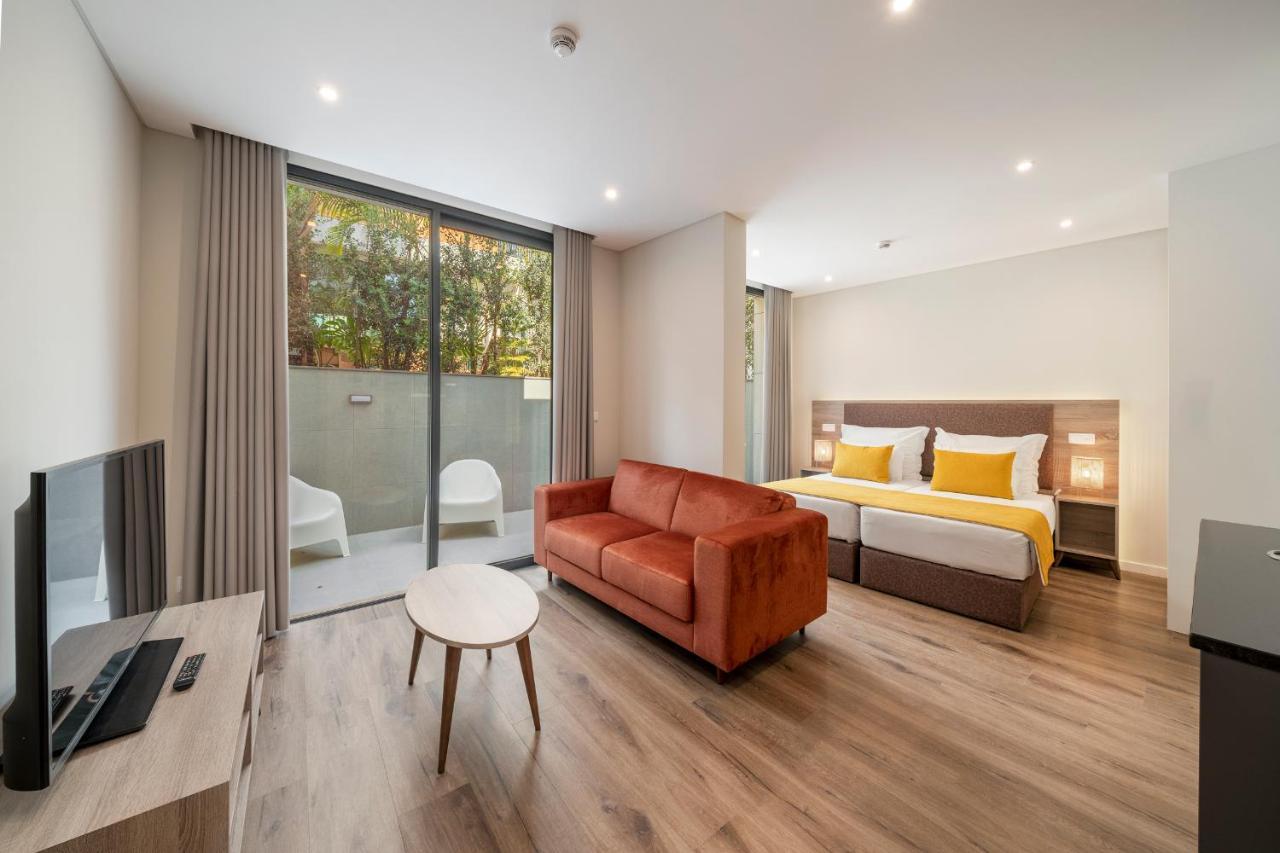 Apartment Monumental Plaza By Petit
