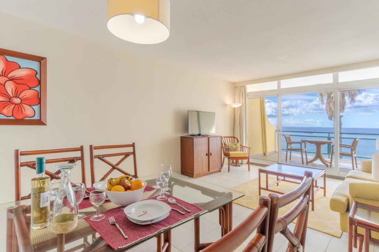 Charming Penthouse In Pestana Apartamento