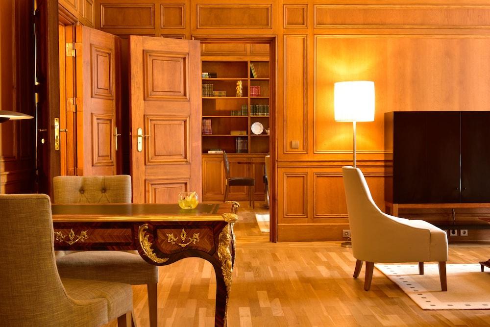 Hotel De - Small Luxury Of The World 5*
