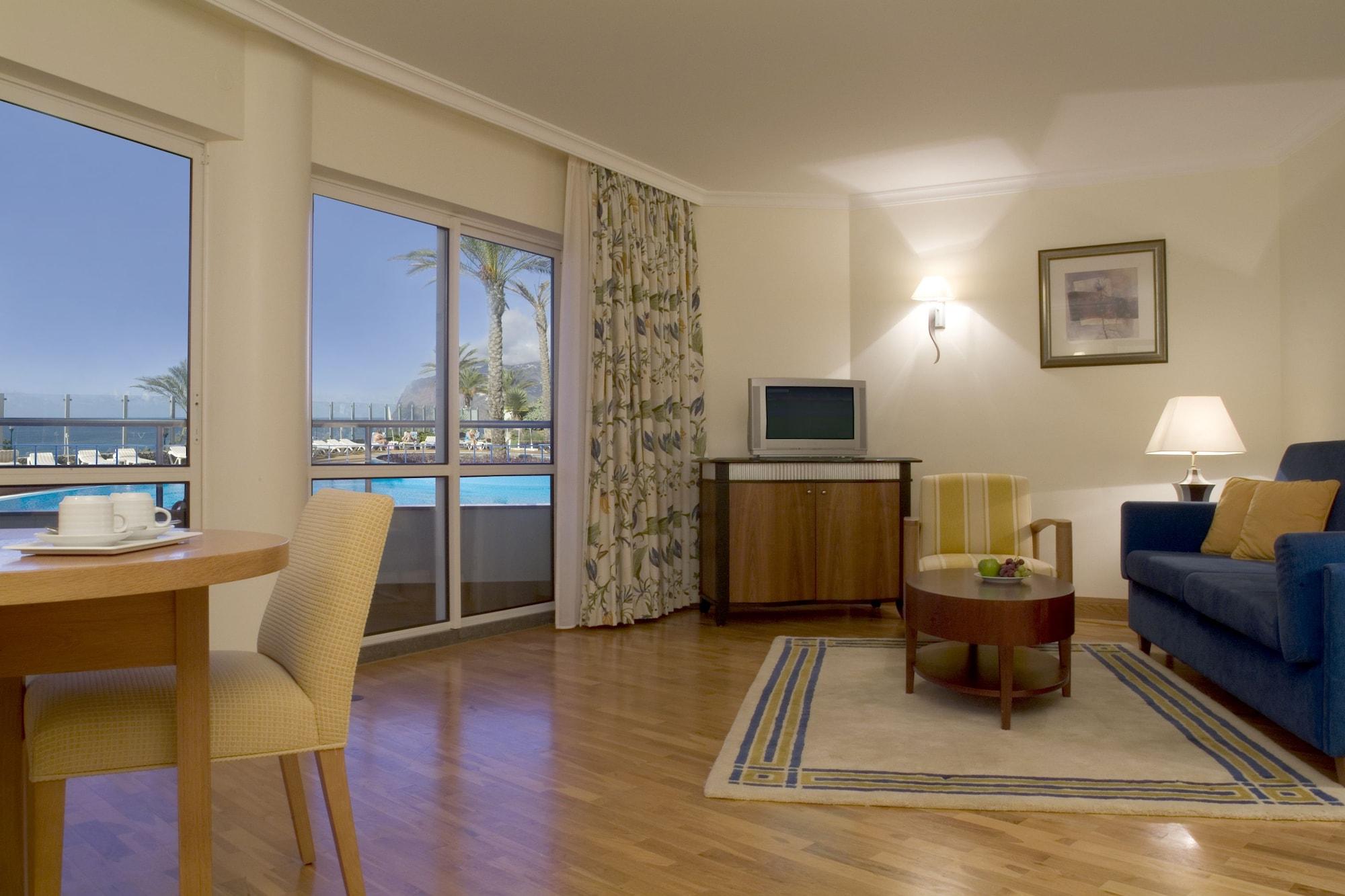 Pestana Grand Ocean Hotel 5*