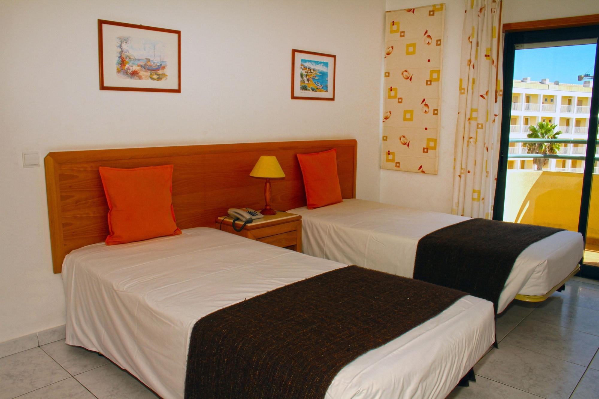 Plaza Real By Atlantichotels Aparthotel Portimao
