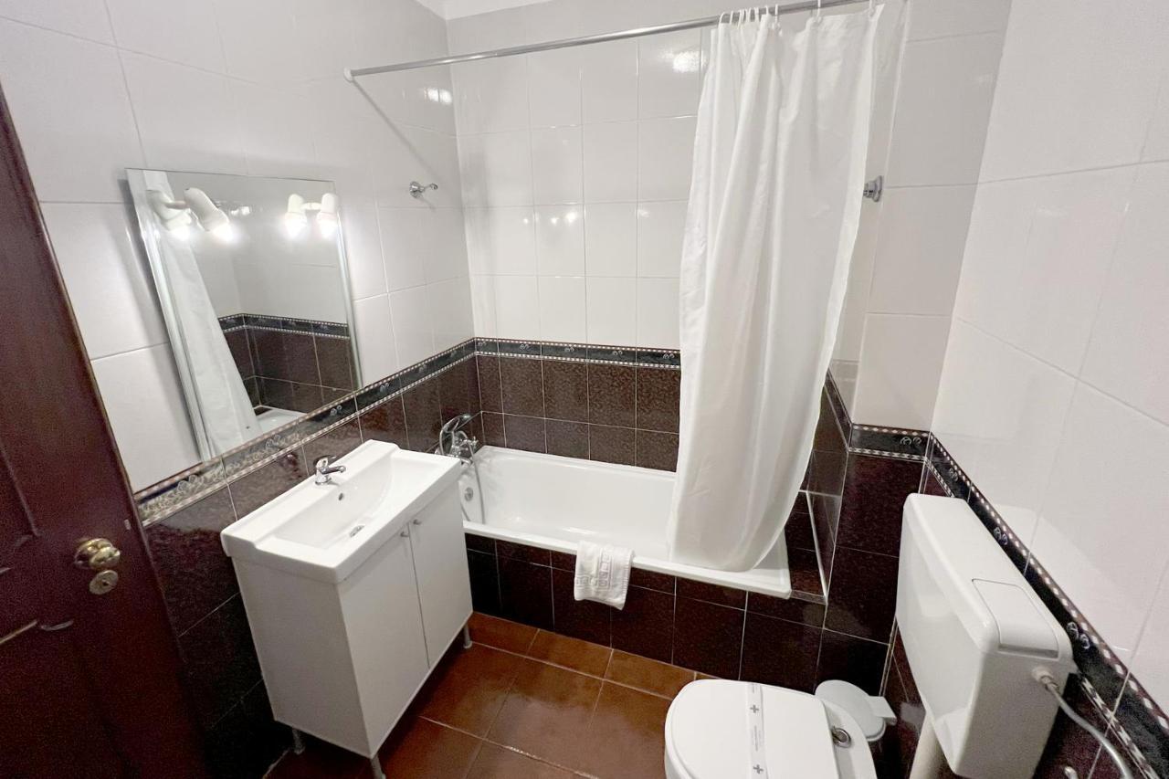 Do Vau By Amcf Apartment