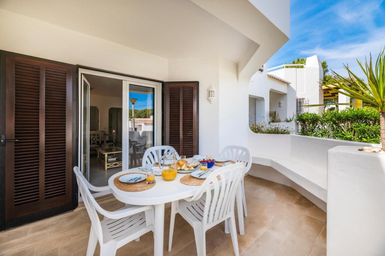 Family Holidays @ Balaia 143 Apartamento