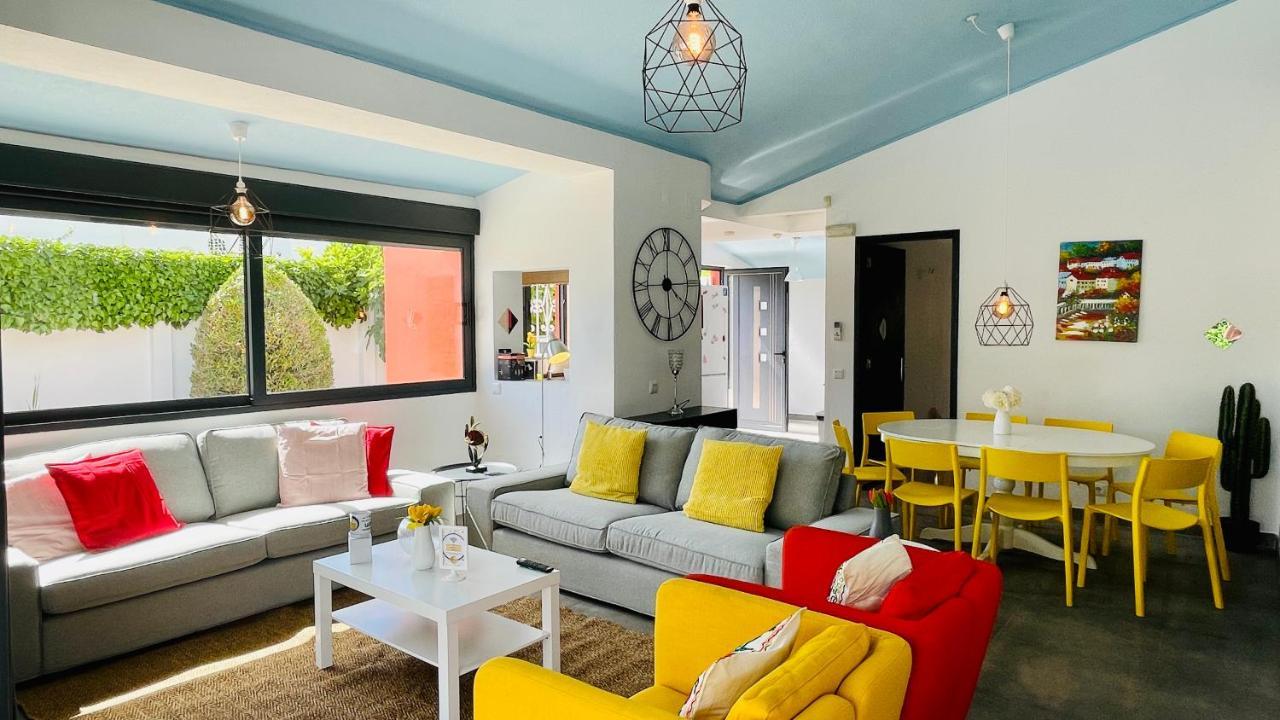 Strip By Check-in Portugal Villa