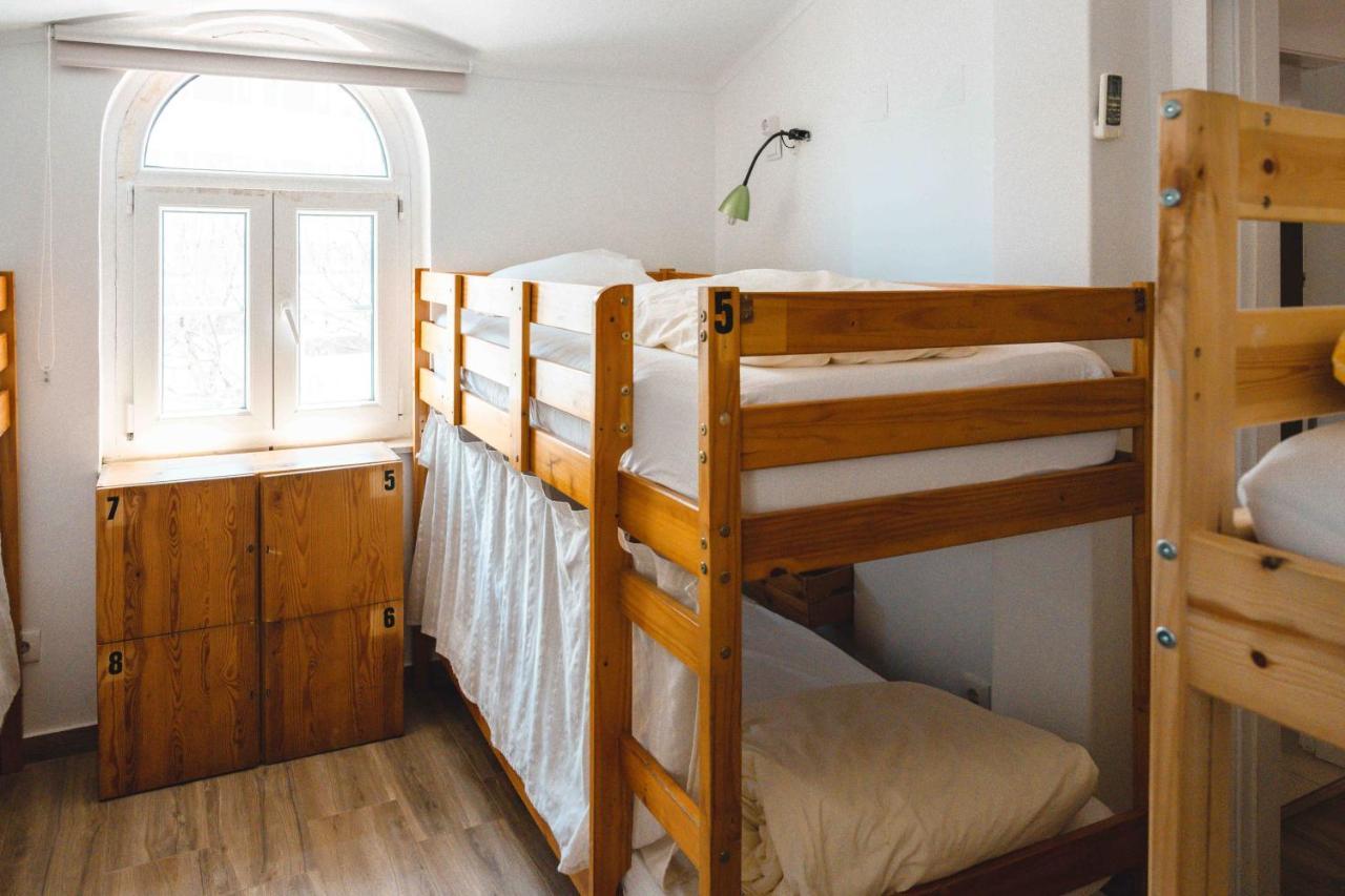 Bay Hostal