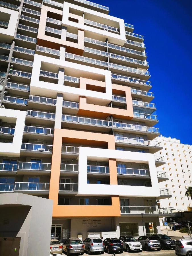 Elite 9e Apartment *