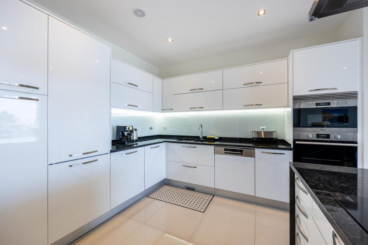 Coolhouses Algarve Lagos, 3 Bed Modern Flat, Outdoor, Indoor Pools&spa, à Vida Lagos