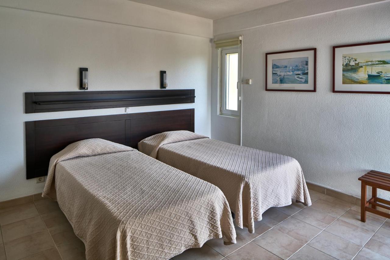 Parque Mourabel, Oasis Village & Pe Do 3*