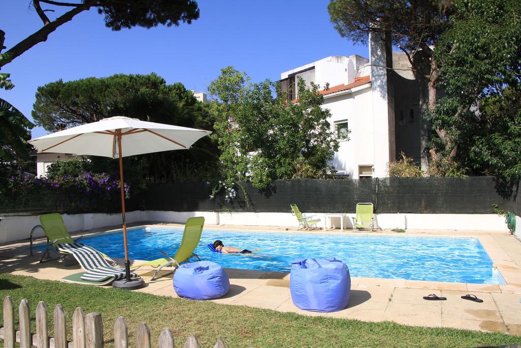 Guest house White House Cascais
