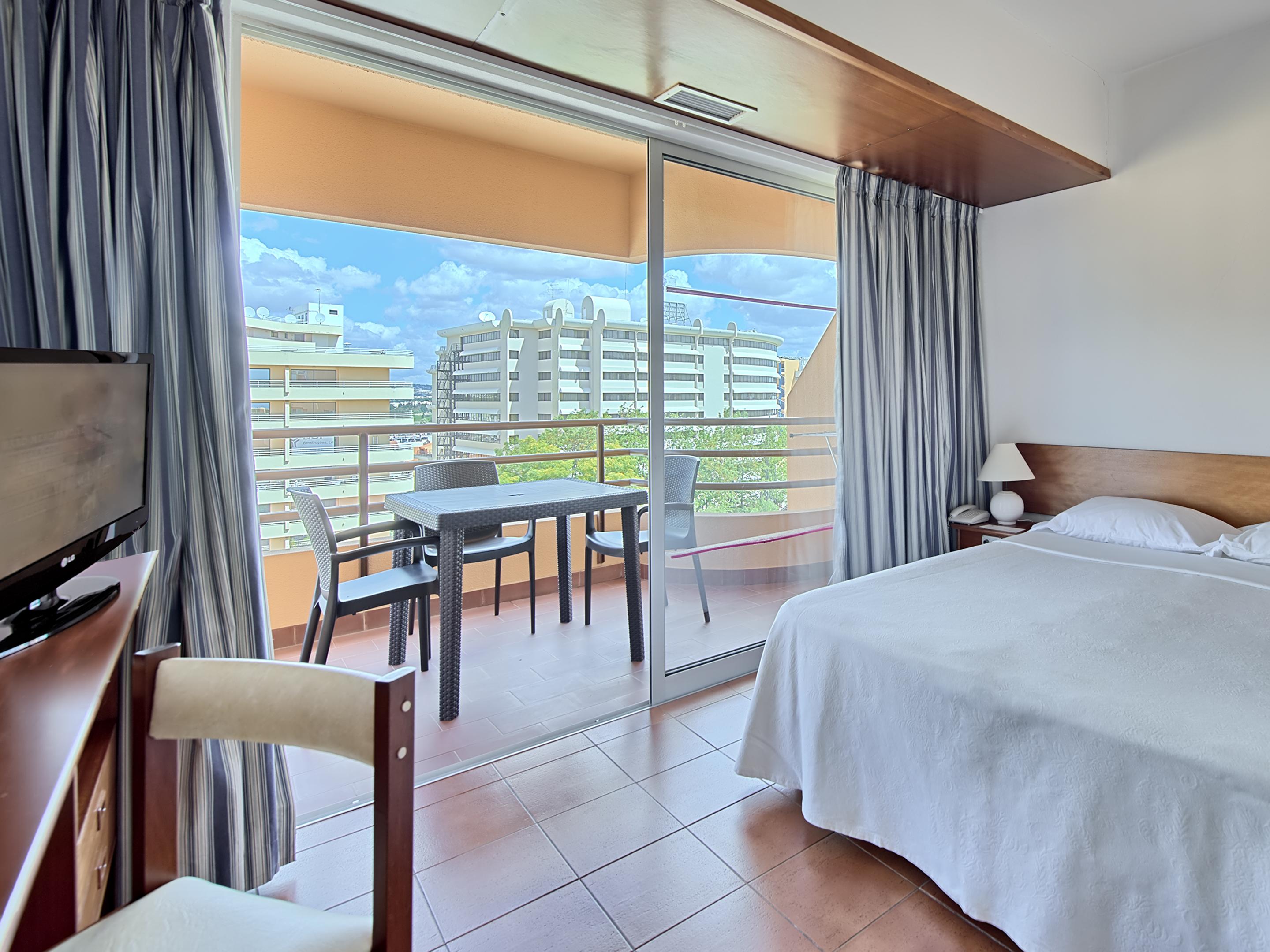 Dom Pedro Portobelo Aparthotel