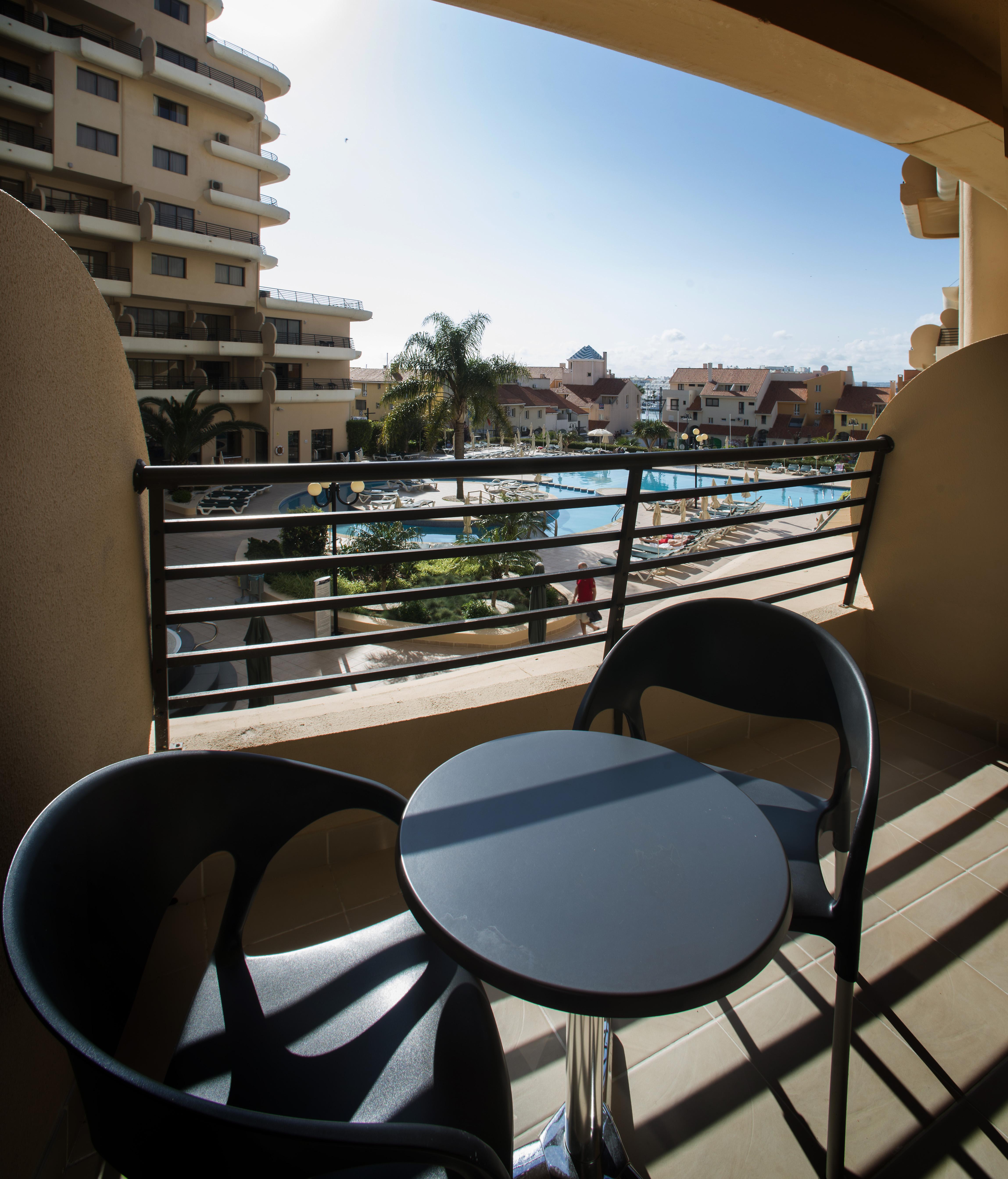 Hotel Gale Marina