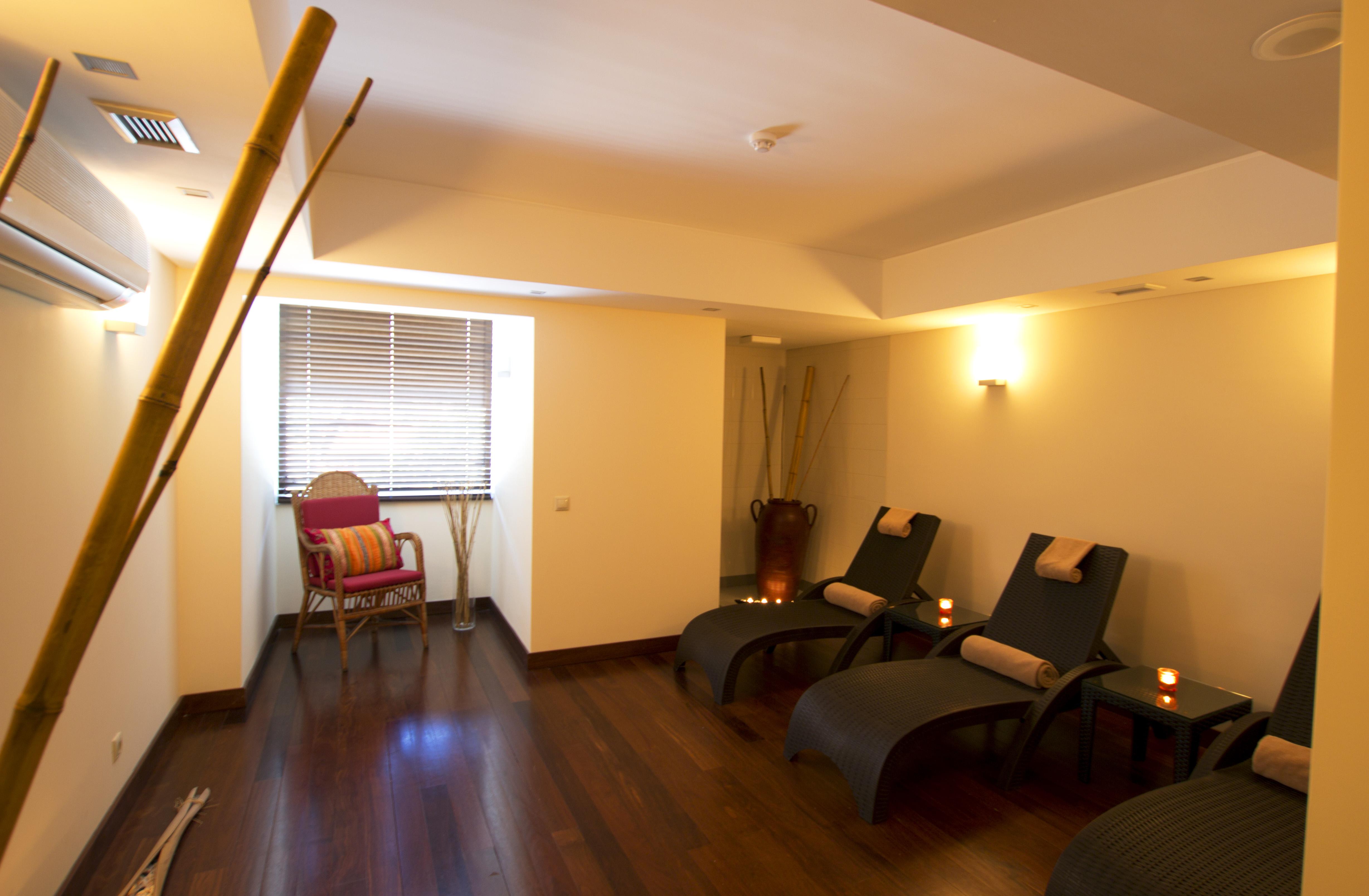 The Views Monumental Hotel 4*