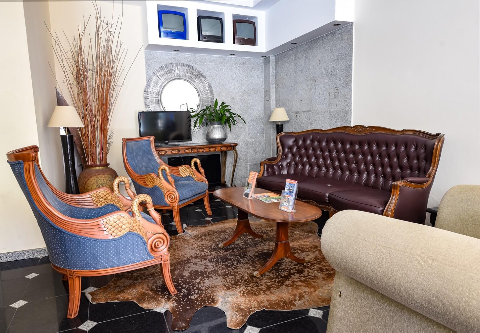 Bed and breakfast Residencial Colombo 2*