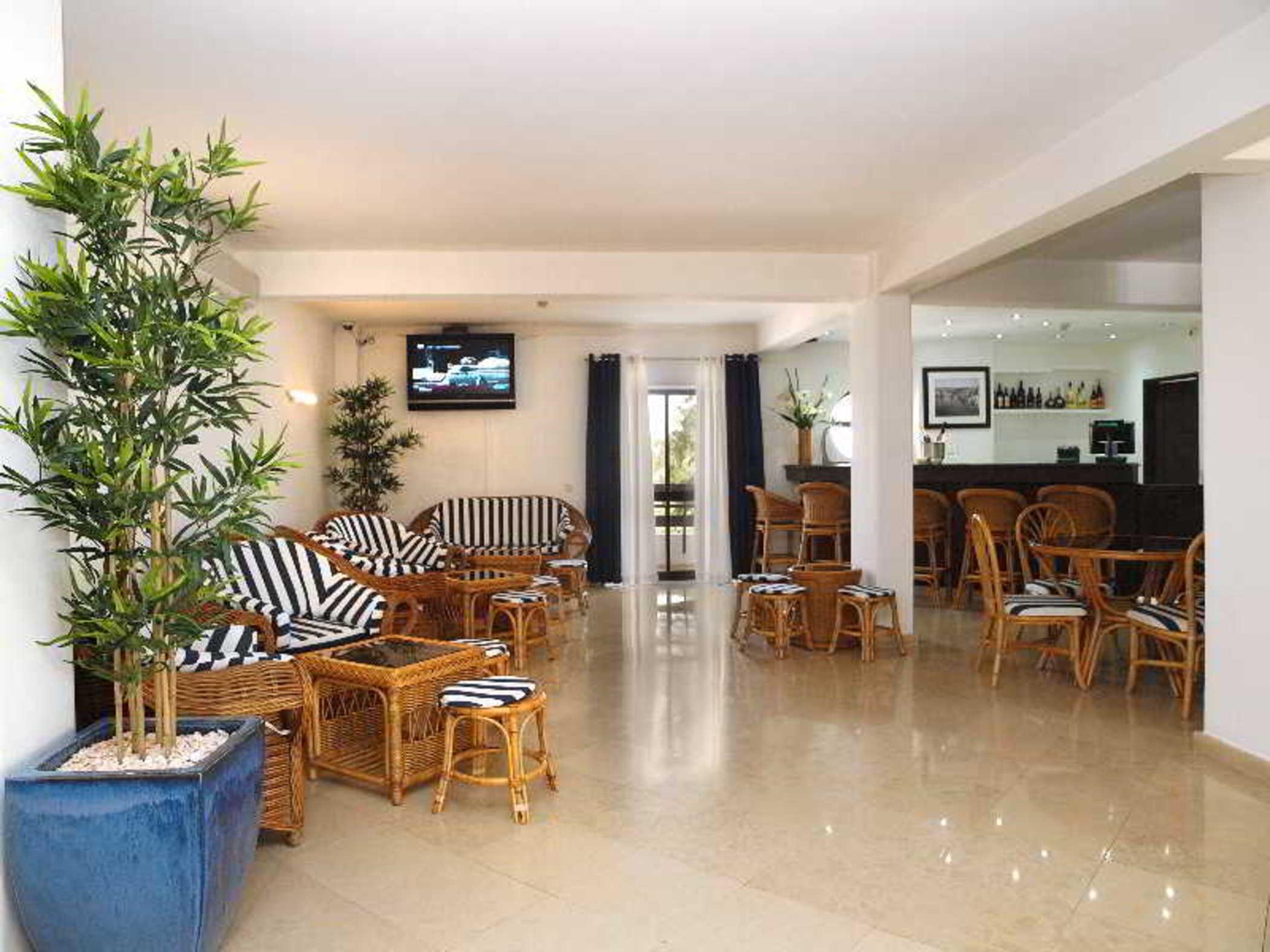 Hotel Center