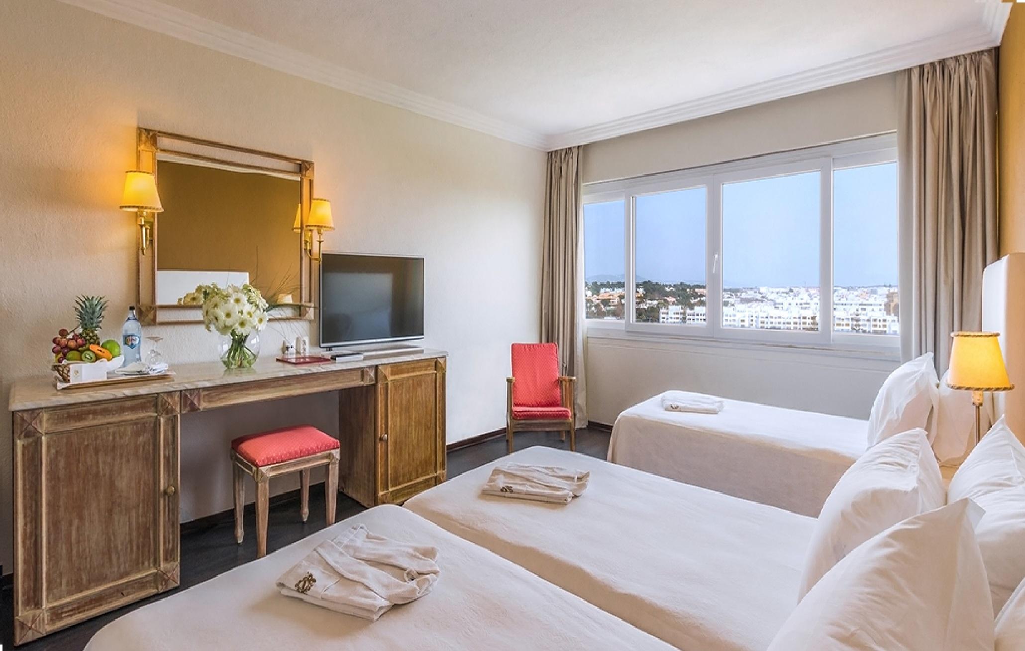 Dom Pedro Hotel