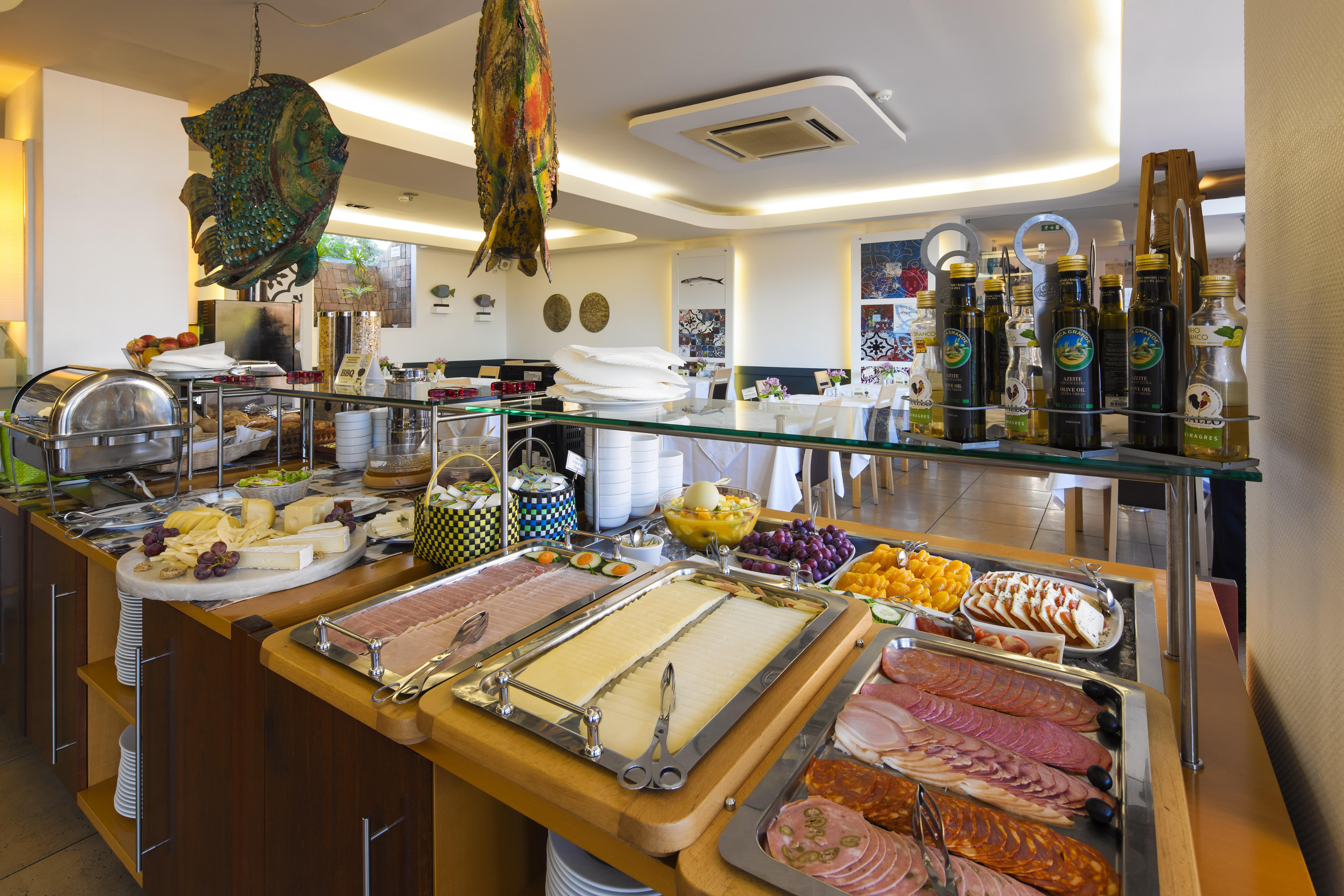 Costa D'oiro Ambiance Village 4*