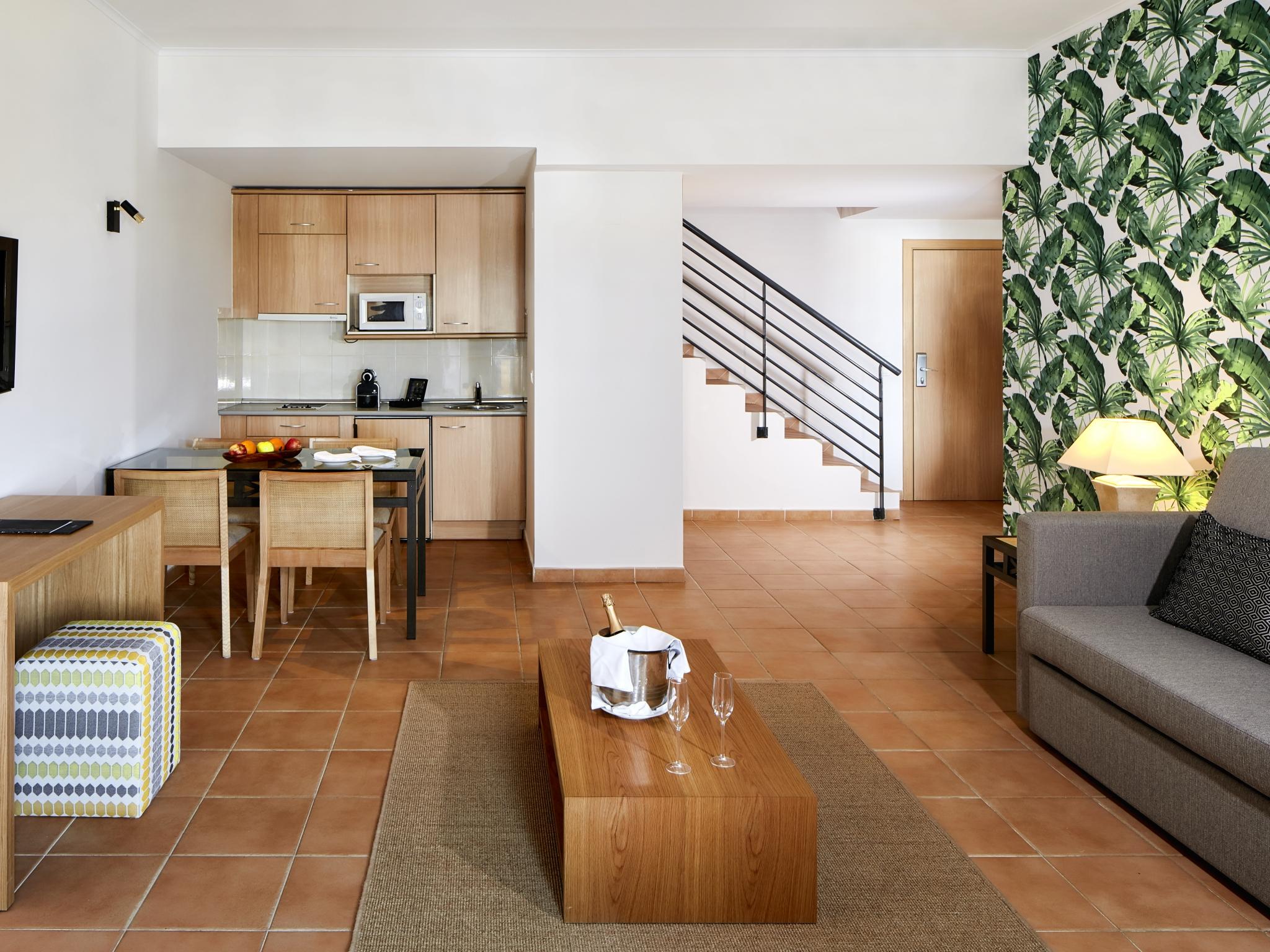 Nh Marina Hotel 4*