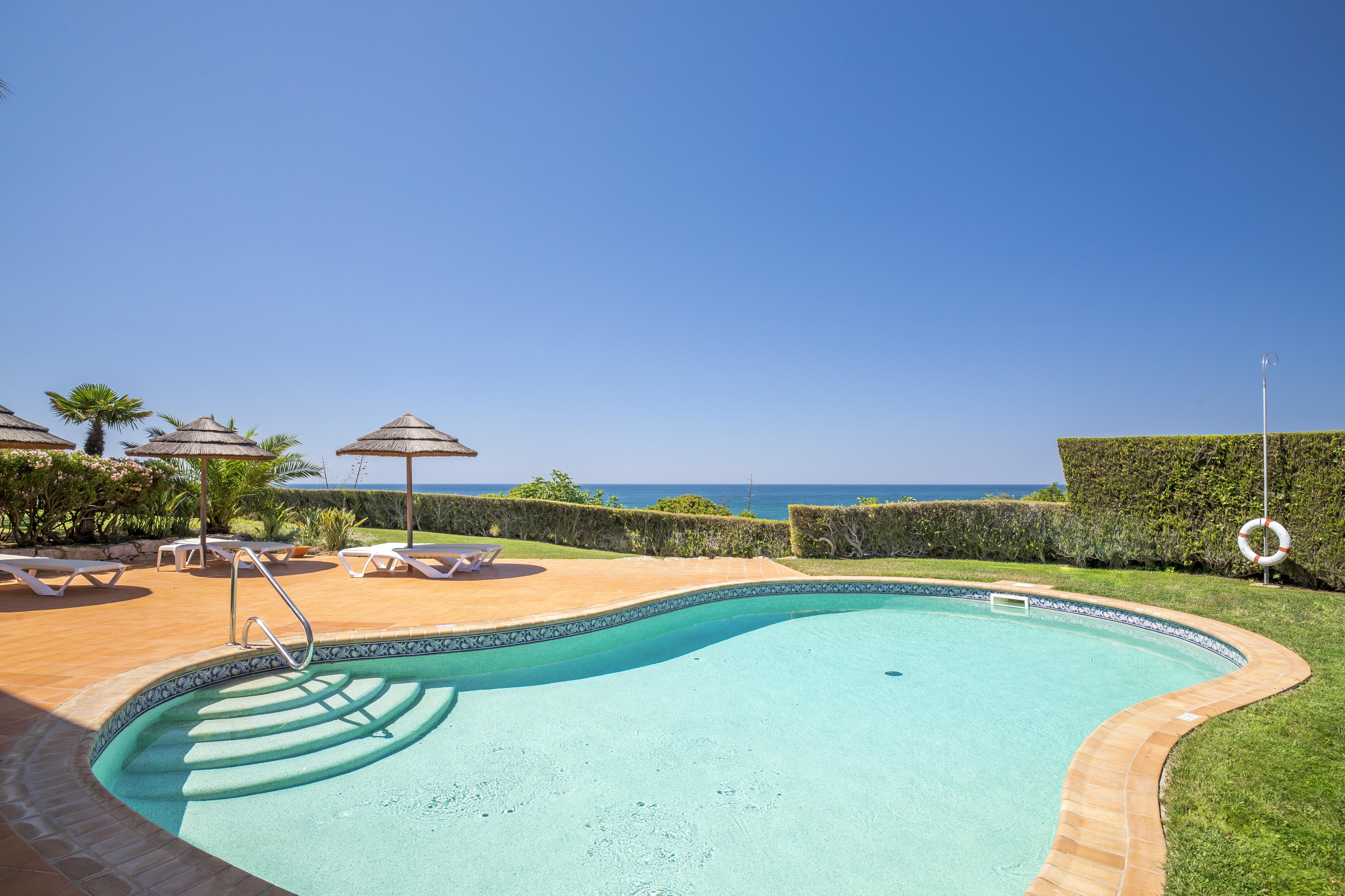 Clube Porto Mos - Sunplace & Lagos