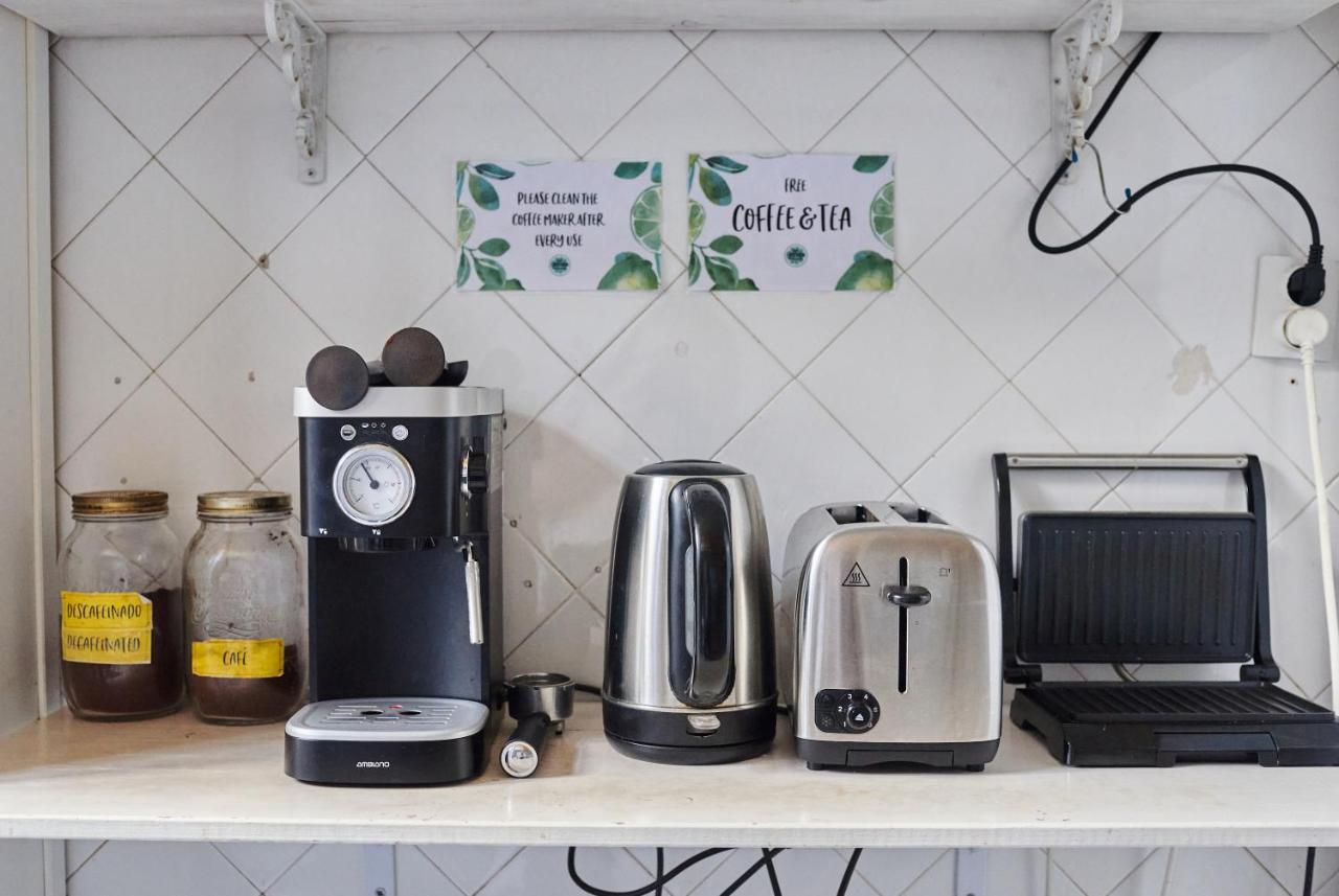 Eco Ljmonade Hostal *